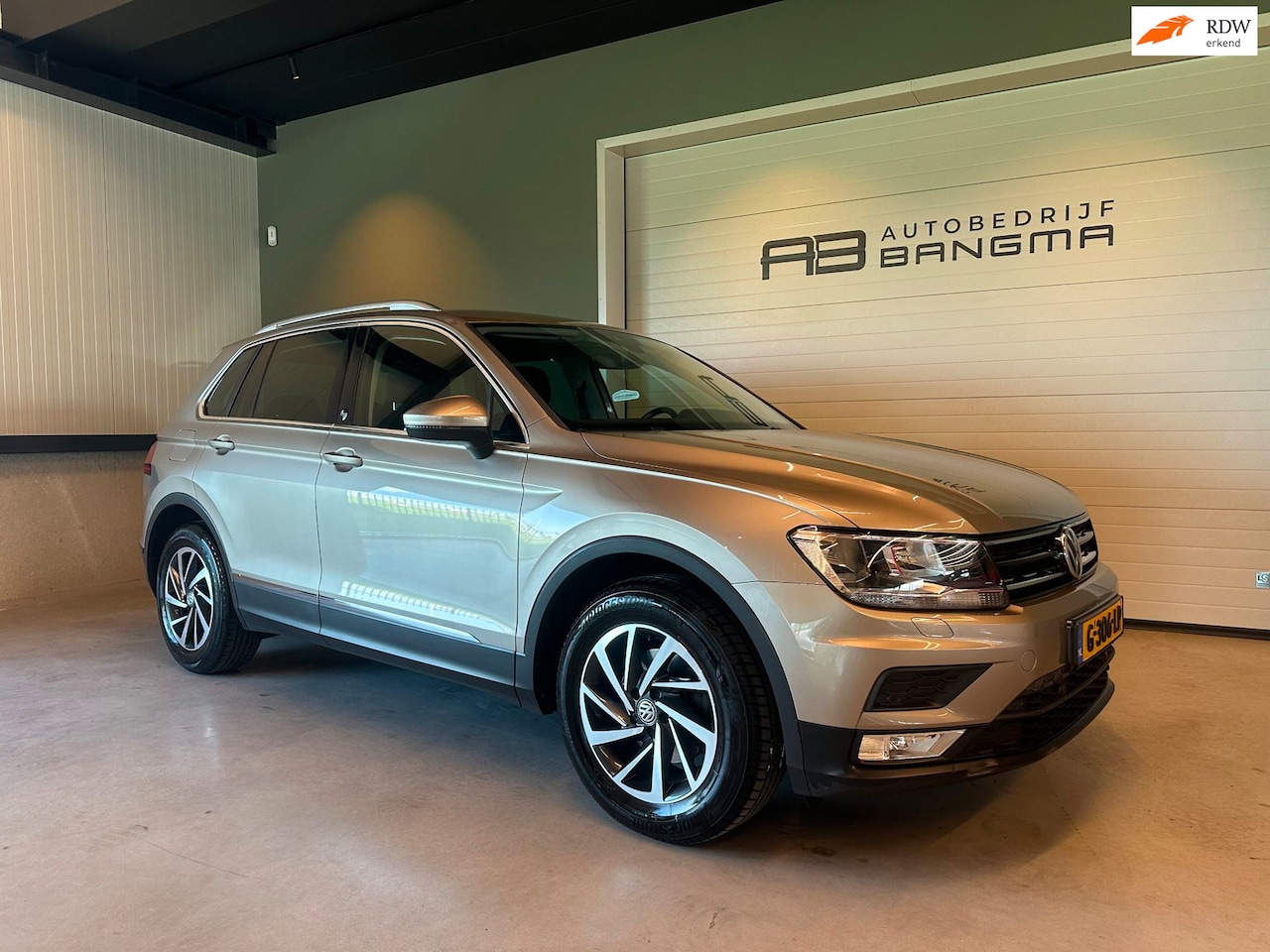 Volkswagen Tiguan - 1.4 TSI AUTOMAAT ACT HIGHLINE-uitv|NAVIGATIE|CLIMA AIRCO|ADAPTIVE CRUISE CONTROL|TREKHAAK| - AutoWereld.nl