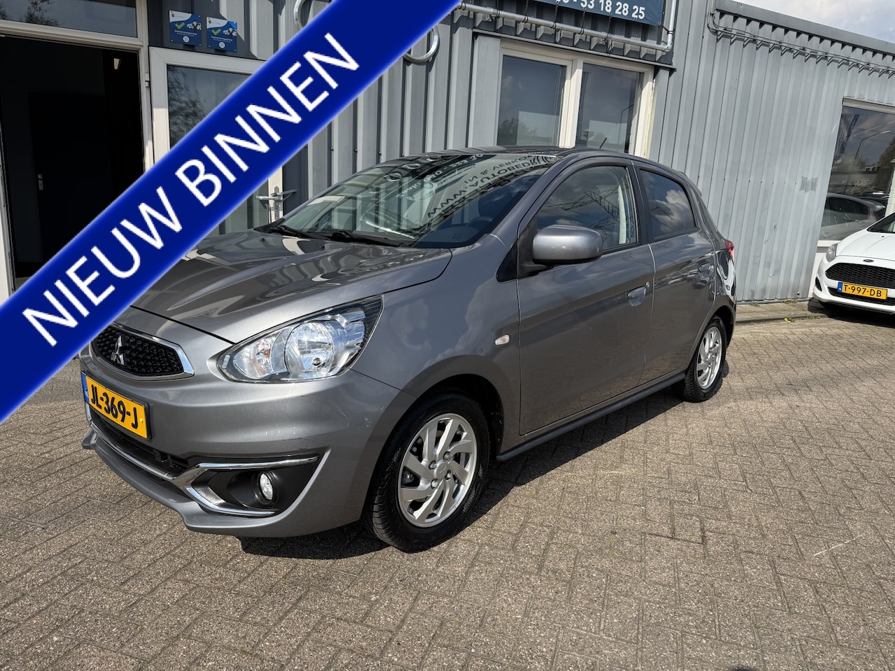 Mitsubishi Space Star - 1.0 Intense 1.0 Intense - AutoWereld.nl