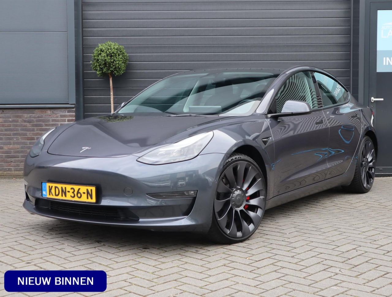 Tesla Model 3 - Performance AWD 75 kWh | 92.6% SOH | FSD 3 | Stuur, stoel en achterbank verwarmd - AutoWereld.nl