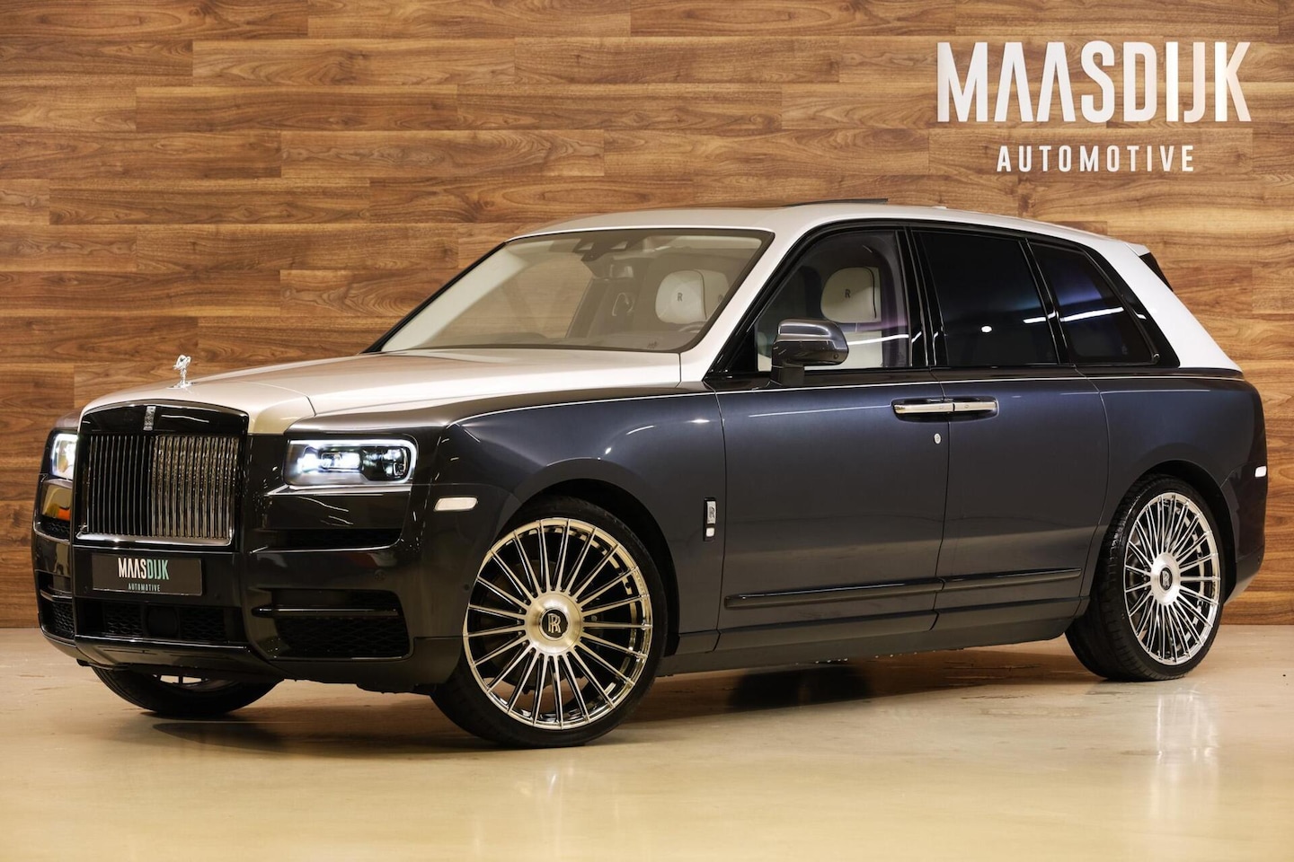 Rolls-Royce Cullinan - 6.75 V12|Two-Tone|Massage|Pano|Bespoke| - AutoWereld.nl