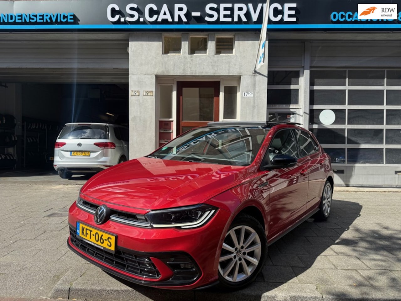Volkswagen Polo - 1.0 TSI R-Line Business IQ | Pano | Camera | Virtual - AutoWereld.nl