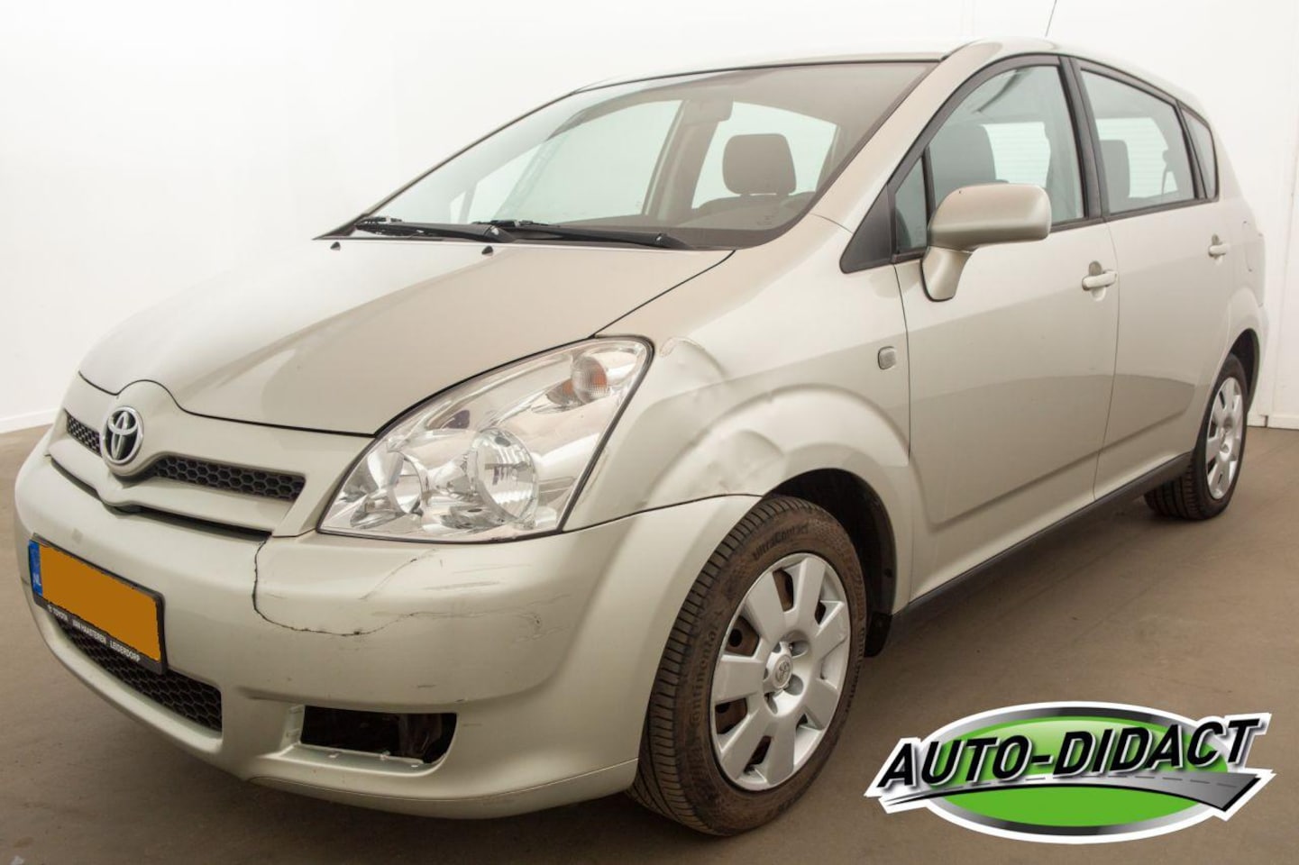 Toyota Corolla Verso - 1.8 VVT-i Automaat 7p. 101.724 km NAP Terra - AutoWereld.nl