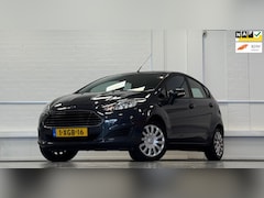 Ford Fiesta - 1.0 Style 2e Eigenaar Distributieriem is vervangen Airco Mooi