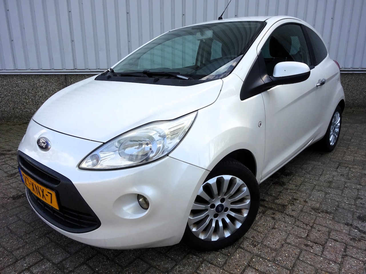 Ford Ka - 1.2 Titanium X start/stop | Airco - AutoWereld.nl
