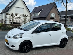 Toyota Aygo - 1.0-12V 115.000 km NL-AUTO-NAP