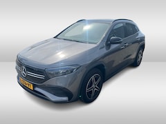 Mercedes-Benz EQA - 250 Business Solution AMG 67 kWh / Panoramadak / Camera / CarPlay / 18'' / Stoelverwarming