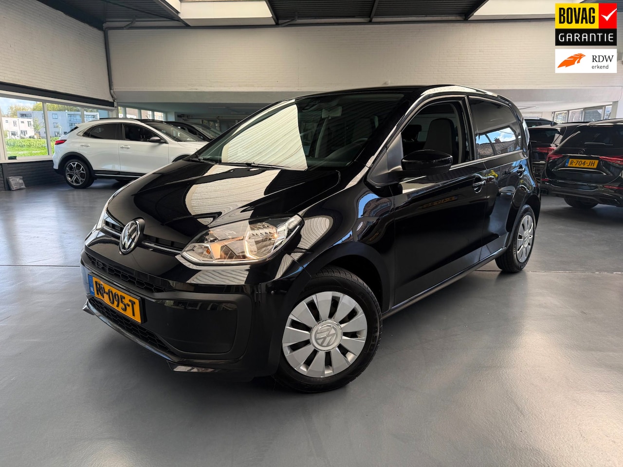 Volkswagen Up! - 1.0 BMT move up! 1.0 BMT move up! - AutoWereld.nl