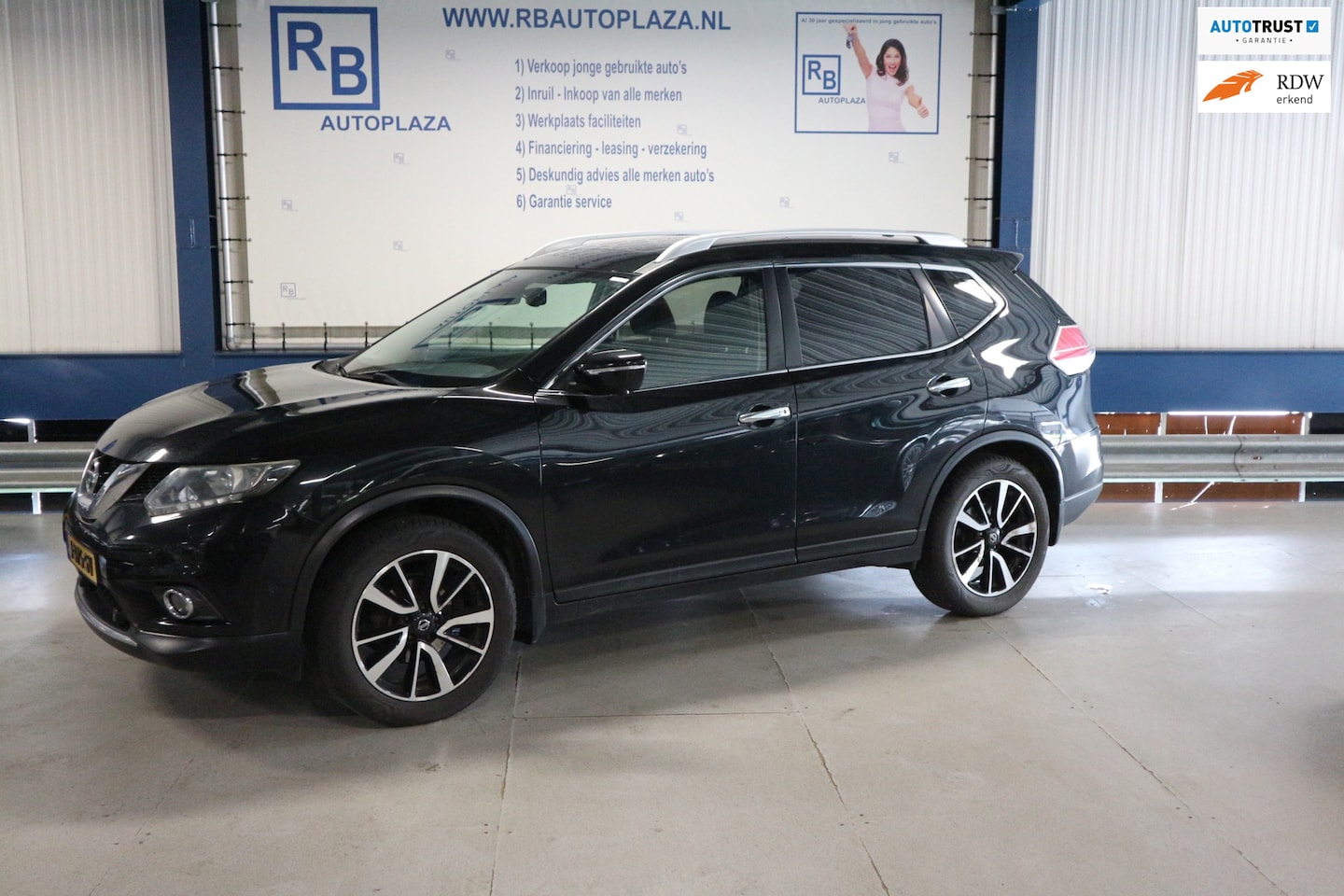 Nissan X-Trail - 1.6 DIG-T Connect Edition 12 MAANDEN GARANTIE/ PANO/ FULL OPTIONS!!! - AutoWereld.nl