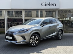 Lexus NX - 300h Luxury Line | Dodehoekherkenning, Leer, Stoel + Stuurverwarming, 18 inch, Leer, Apple