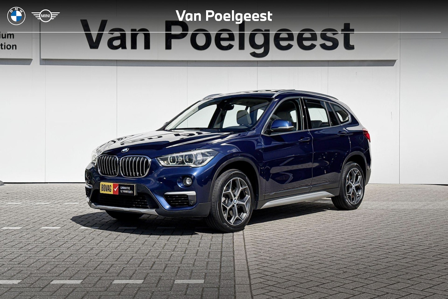BMW X1 - sDrive20i | High Executive | X Line | Harman Kardon | Panoramadak - AutoWereld.nl
