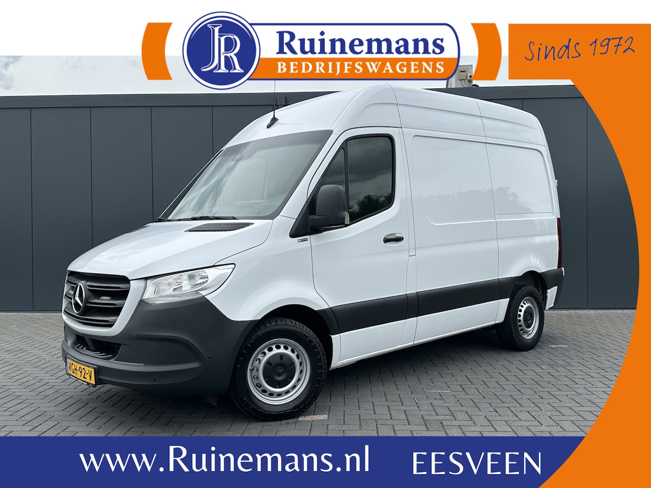 Mercedes-Benz Sprinter - 314 CDI 143 PK AUTOMAAT / L1H2 / 1e EIGENAAR / CAMERA / GEVEERDE STOEL / BLIND SPOT / CRUI - AutoWereld.nl