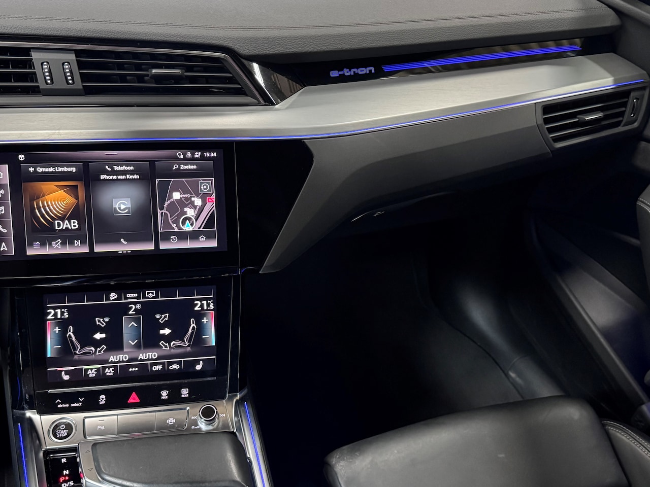 Audi e-tron Sportback - 50 quattro S edition | Audi RS Stoelen | 22inch Velgen