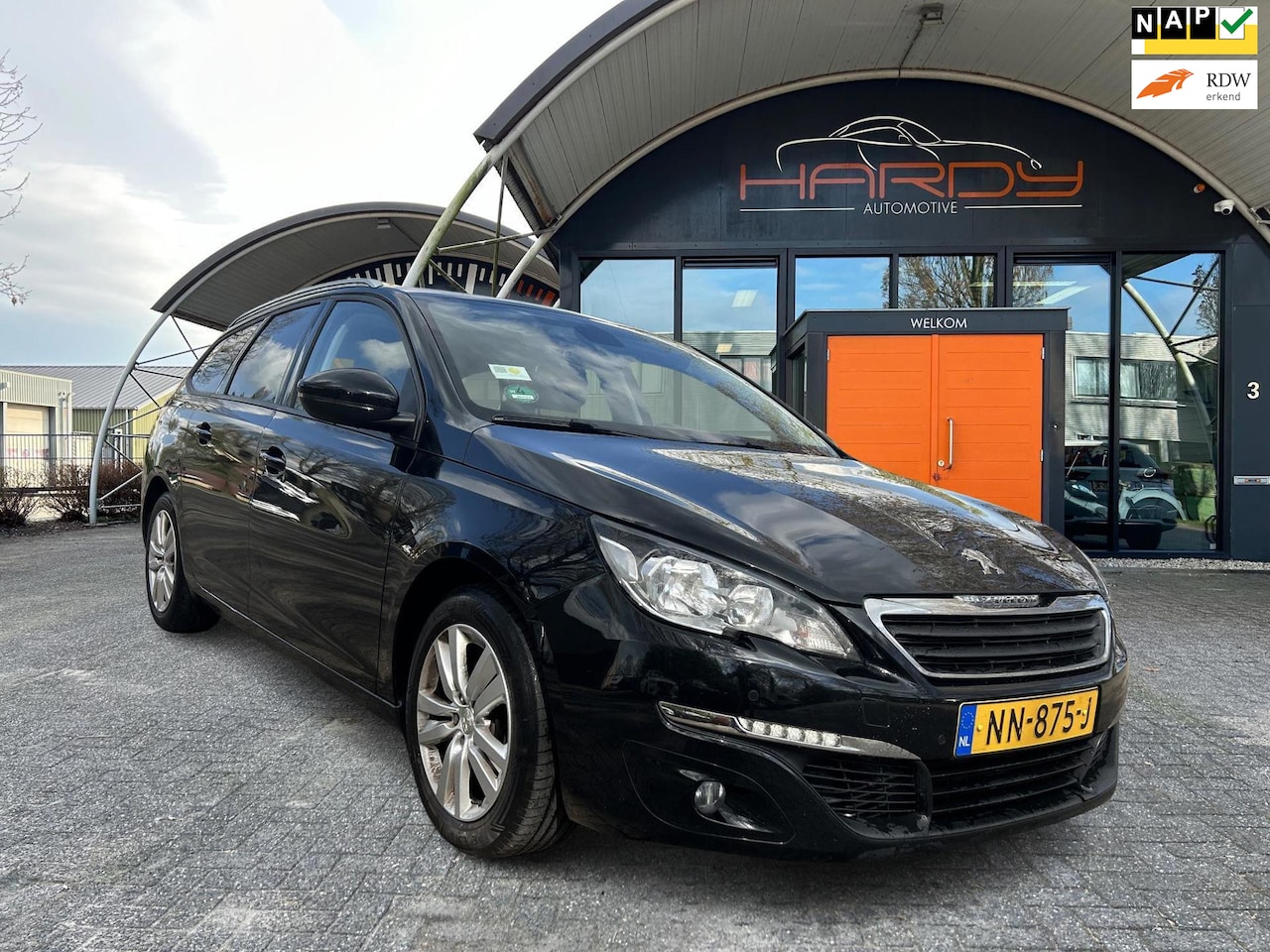 Peugeot 308 SW - 1.6 BlueHDI Blue Lease Executive PANO NAVI HANDEL/EXPORT - AutoWereld.nl