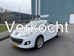 Peugeot 207 CC - 1.6 VTi Roland Garros 120 PK. Prachtige en als nieuw rijdende auto met slechts 120.000 KM