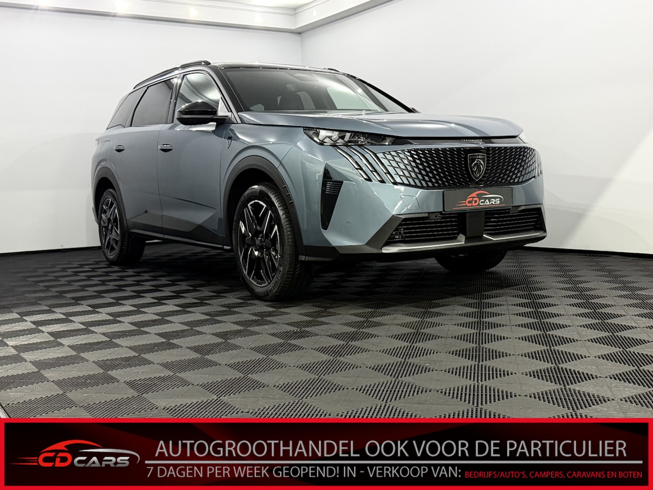 Peugeot 5008 - 1.2 Hybrid 145 GT 7P Camera, Half leder, Navi, Apple carplay, Rijstrook correctie, Elektri - AutoWereld.nl