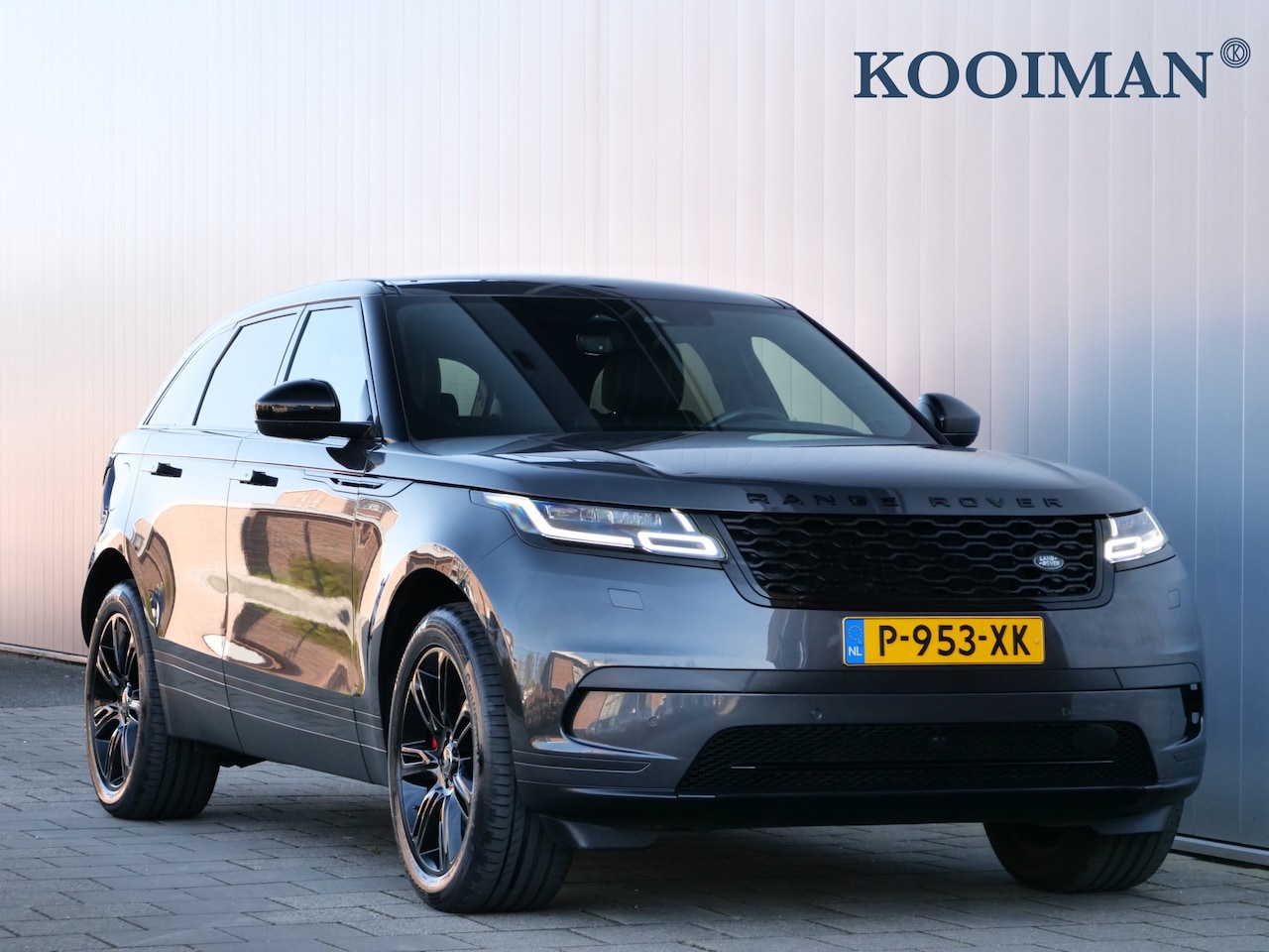 Land Rover Range Rover Velar - 2.0 P400e R-Dynamic Winterpakket / Apple Carplay / Meridian - AutoWereld.nl