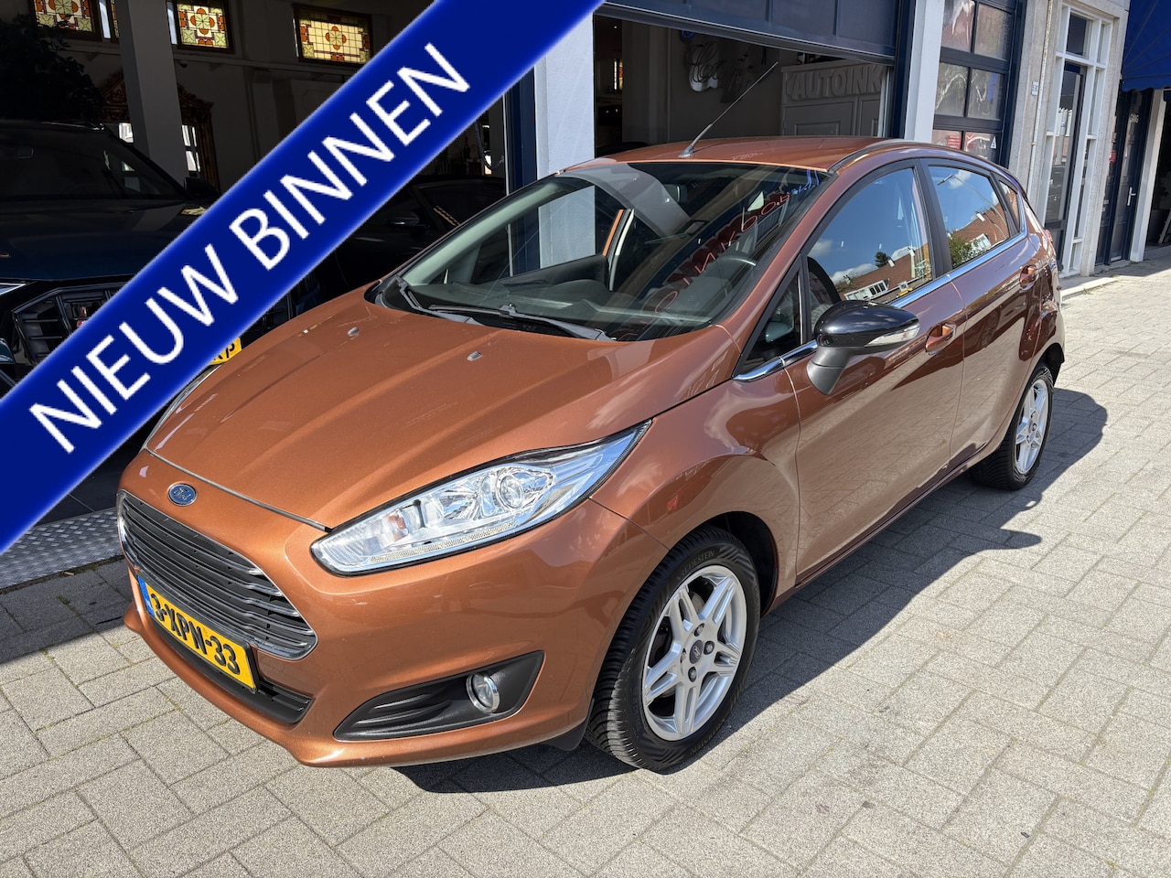 Ford Fiesta - 1.0 Titanium AIRCO/LM VELGEN/DEALER OND. - AutoWereld.nl