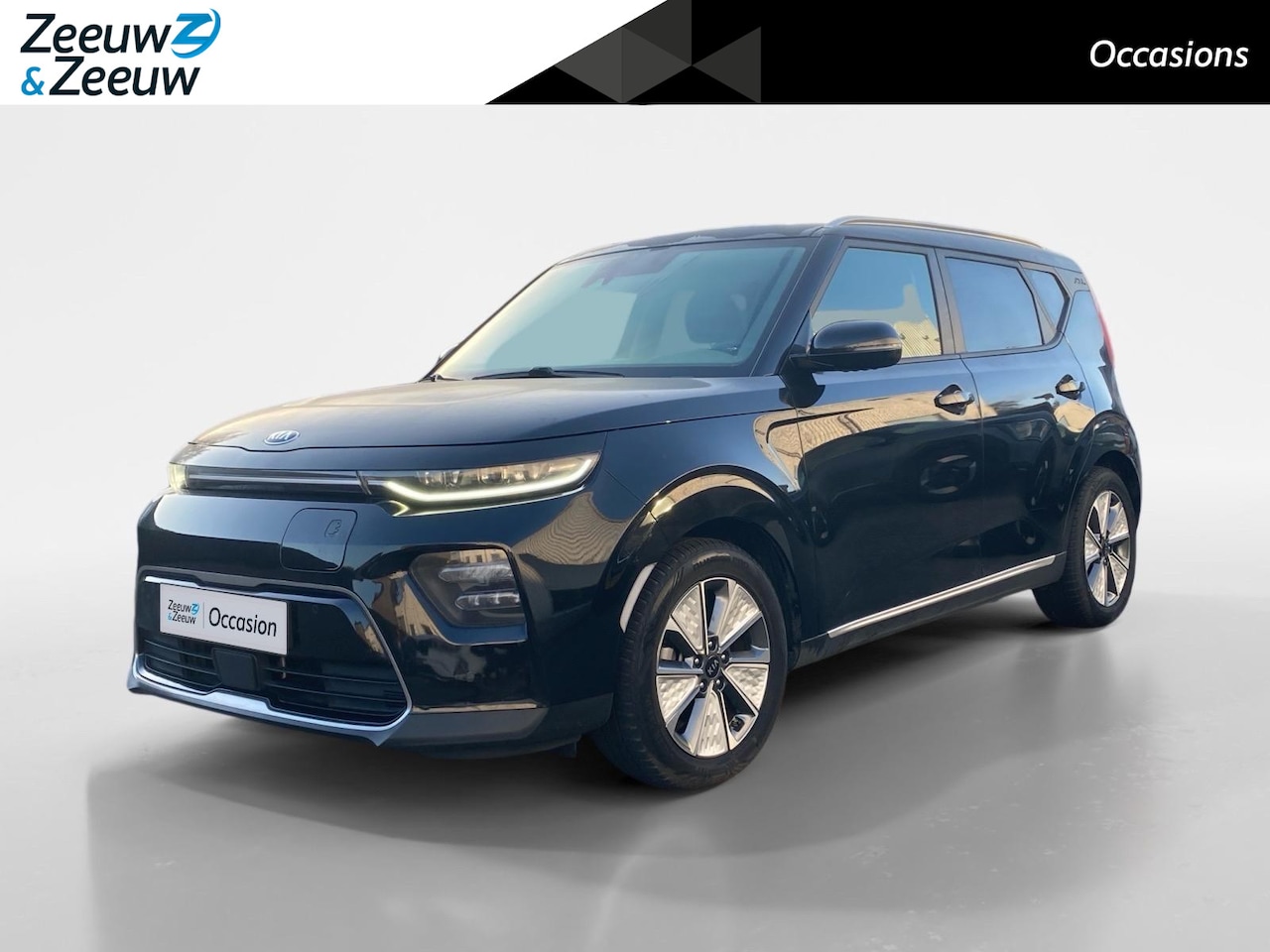 Kia e-Soul - ExecutiveLine 64 kWh Climate control | Leder | Head-up | Keyless | LM-velgen | Navigatie | - AutoWereld.nl