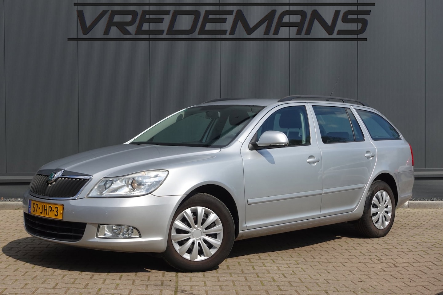 Skoda Octavia Combi - 1.4 TSI Ambition DSG - AutoWereld.nl