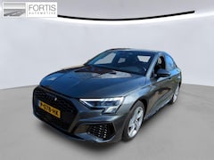 Audi A3 Limousine - 30 TFSI S edition NL-AUTO | 1/2 LEDER | CARPLAY