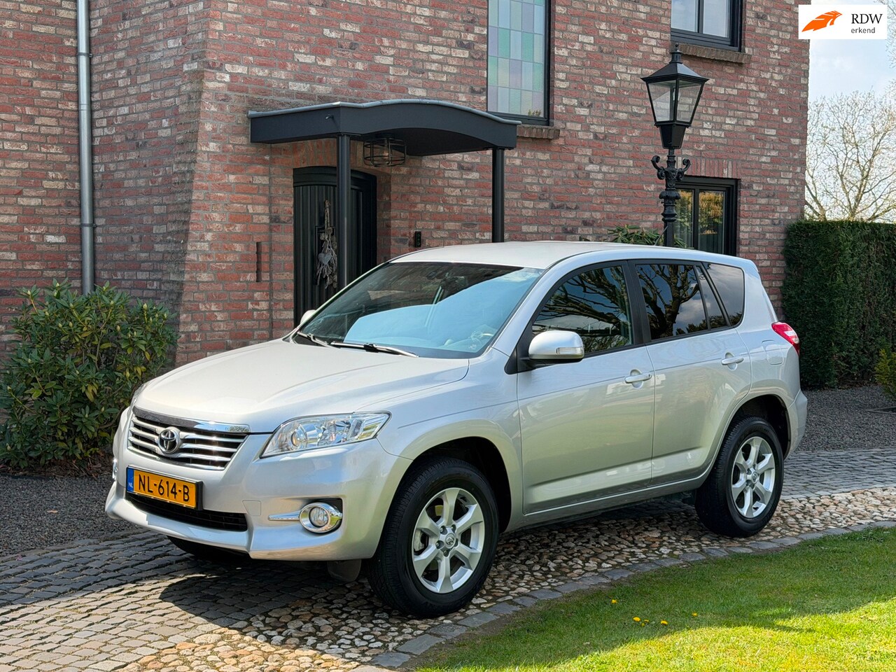Toyota RAV4 - 2.0 VVTi Dynamic 4WD Leder Navi Camera - AutoWereld.nl