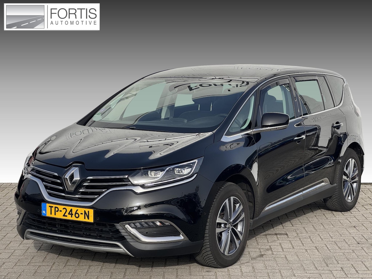 Renault Espace - 1.8 TCe Intens 7p. NL-AUTO | PANODAK | 1/2 LEDER | 225 PK | TREKHAAK - AutoWereld.nl