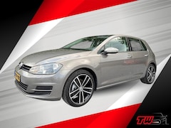 Volkswagen Golf - 1.4 TSI ACT Highline AUT|PANO|NAVI|CRUISE|PDC