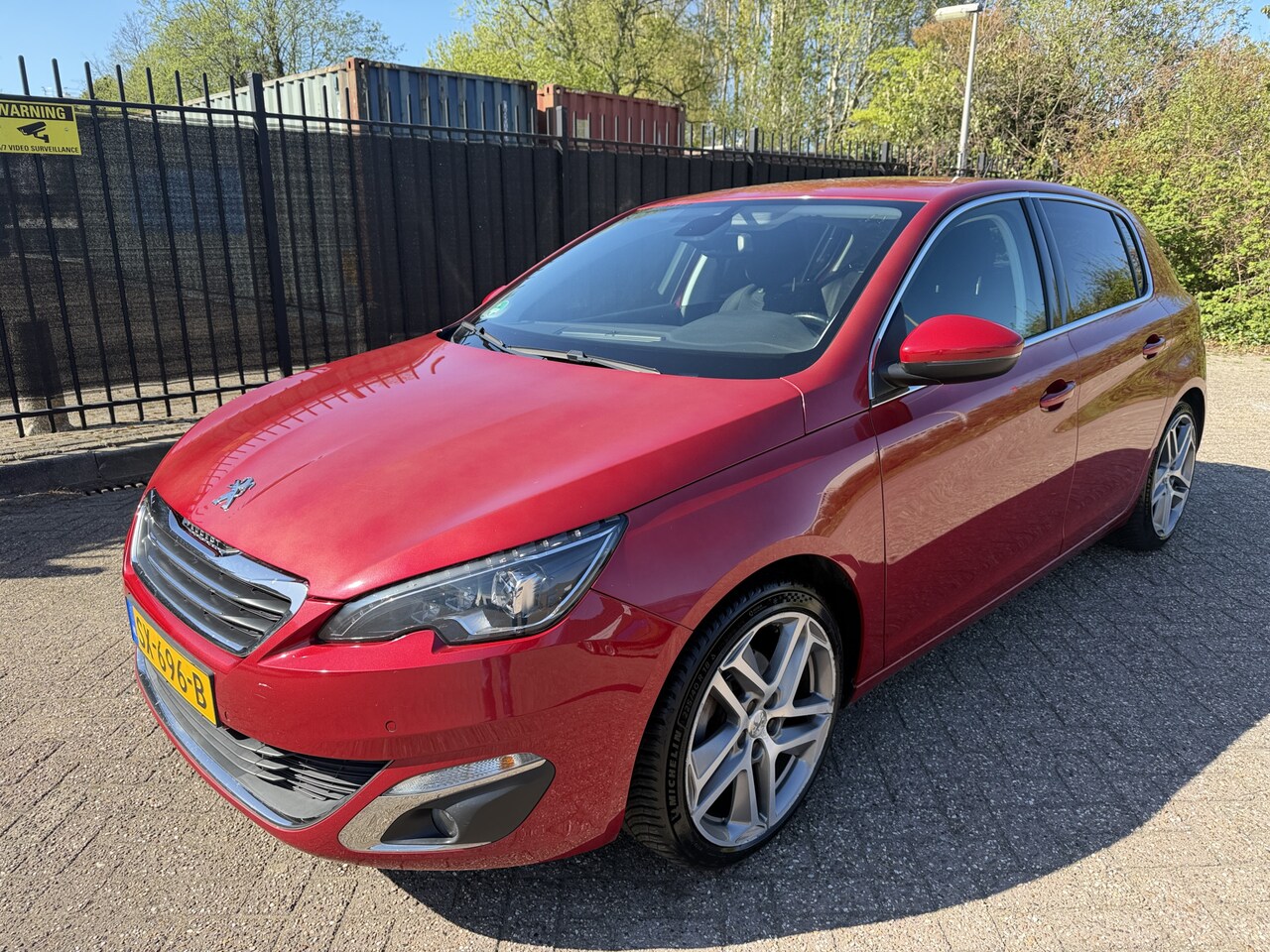Peugeot 308 - 1.2 PureTech Blue Lease GT-line Carplay/Cam/Cruise - AutoWereld.nl