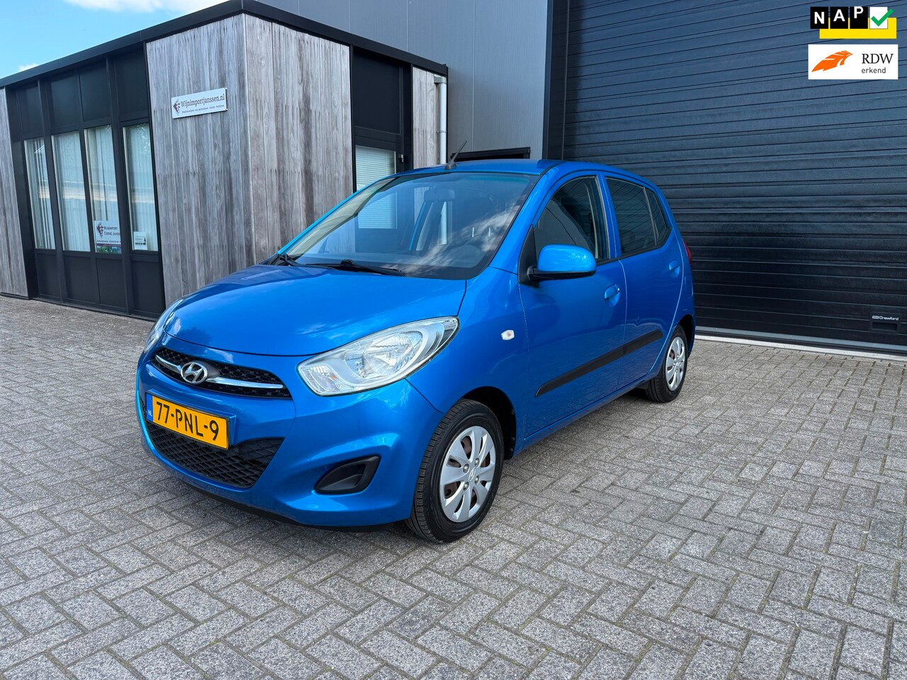 Hyundai i10 - 1.1 i-Motion Cool|1e Eigenaar|49dkm|NAP|RADIO CD/USB/AUX - AutoWereld.nl