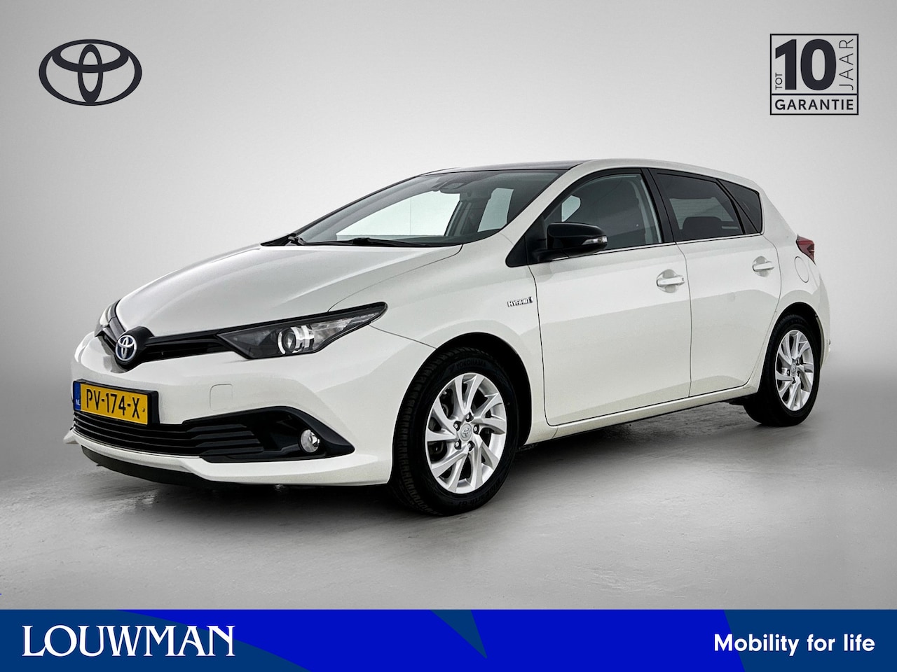 Toyota Auris - 1.8 Hybrid Black Edition | Trekhaak | NL auto | Achteruitrijcamera | - AutoWereld.nl