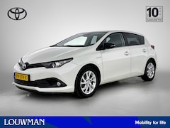 Toyota Auris - 1.8 Hybrid Black Edition | Trekhaak | NL auto | Achteruitrijcamera |
