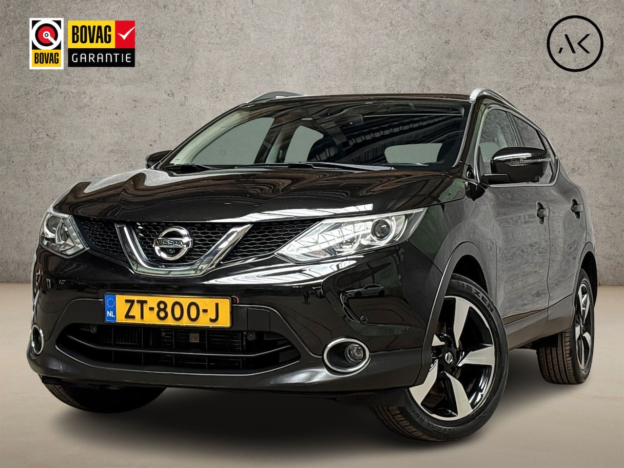 Nissan Qashqai - 1.2 N-Connecta Automaat (PANORAMADAK, NAVIGATIE, 360 CAMERA, GETINT GLAS, SPORTSTOELEN, CR - AutoWereld.nl