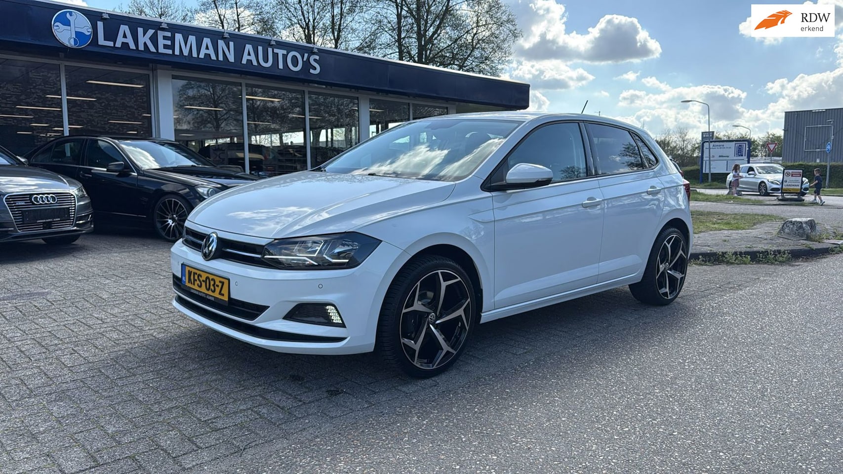 Volkswagen Polo - 1.0 TSI Carplay Whiteline Automaat Huurkoop Inruil APK Garantie - AutoWereld.nl
