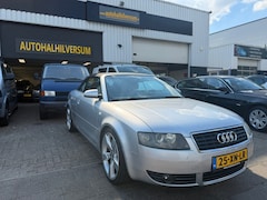 Audi A4 Cabriolet - 2.4 V6 S LINE