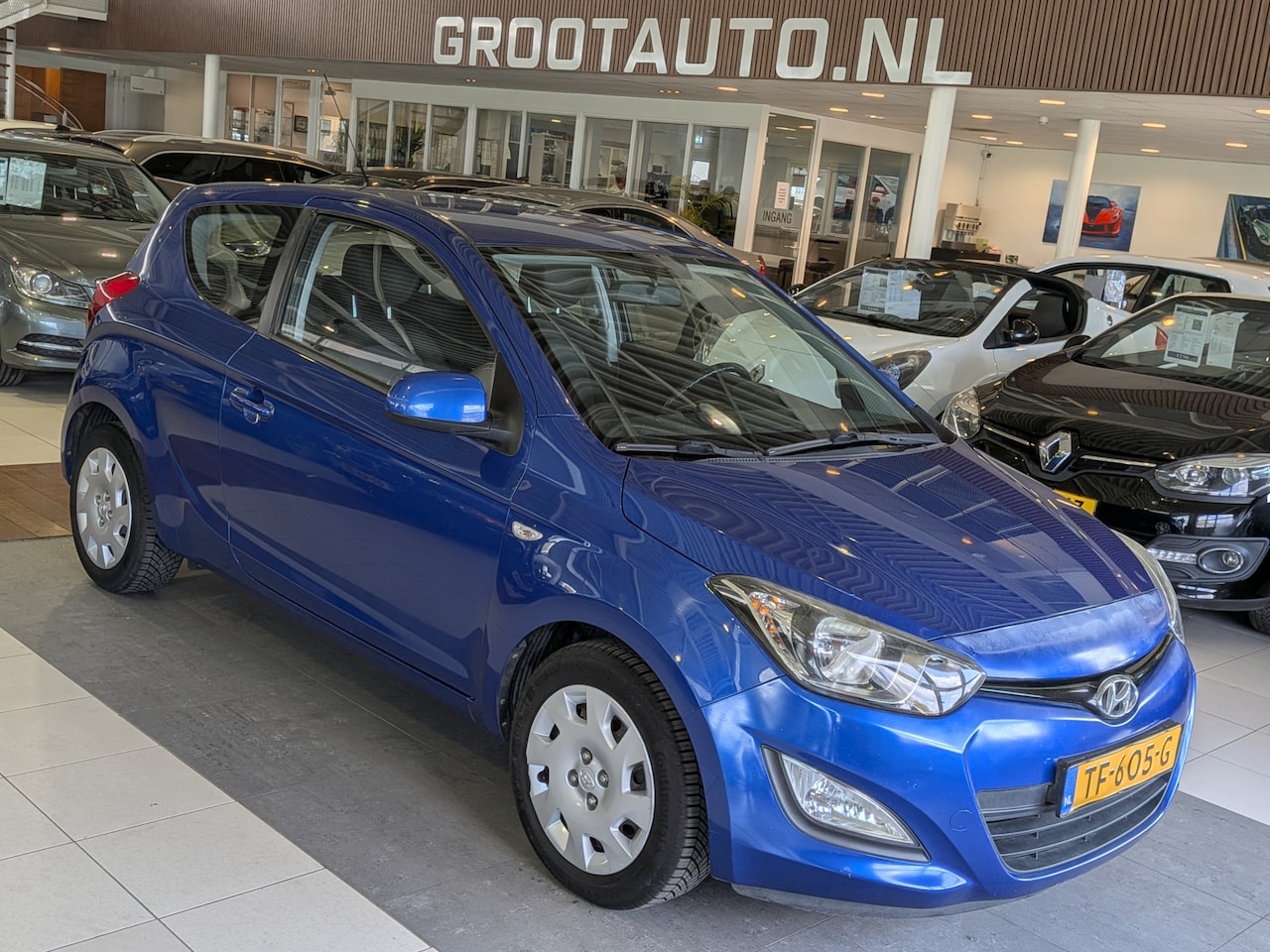 Hyundai i20 - 1.2i Business Edition Airco, Stuurbekrachtiging - AutoWereld.nl