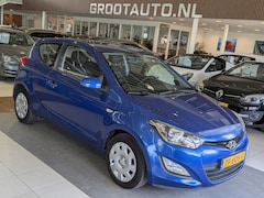 Hyundai i20 - 1.2i Business Edition Airco, Stuurbekrachtiging