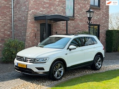 Volkswagen Tiguan - 1.4 TSI Comfortline Panodak Navi Camera Led