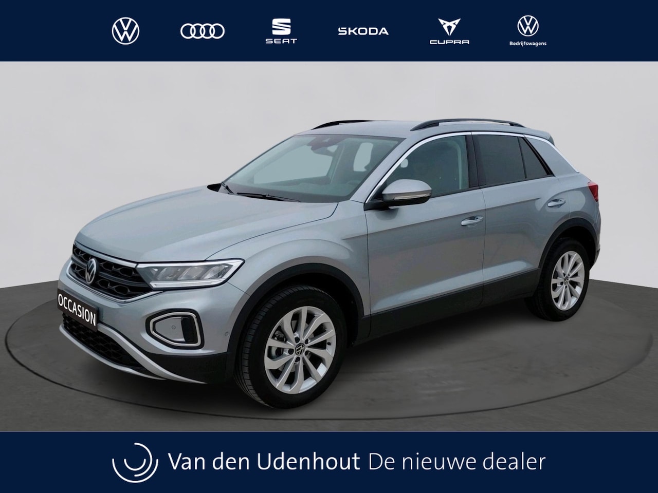 Volkswagen T-Roc - 1.5 TSI Automaat Life Edition | Camera | Climatronic | 17" | VERWACHT | - AutoWereld.nl