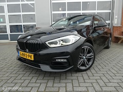 BMW 1-serie - 118i Edition Sport Line Shadow Executive