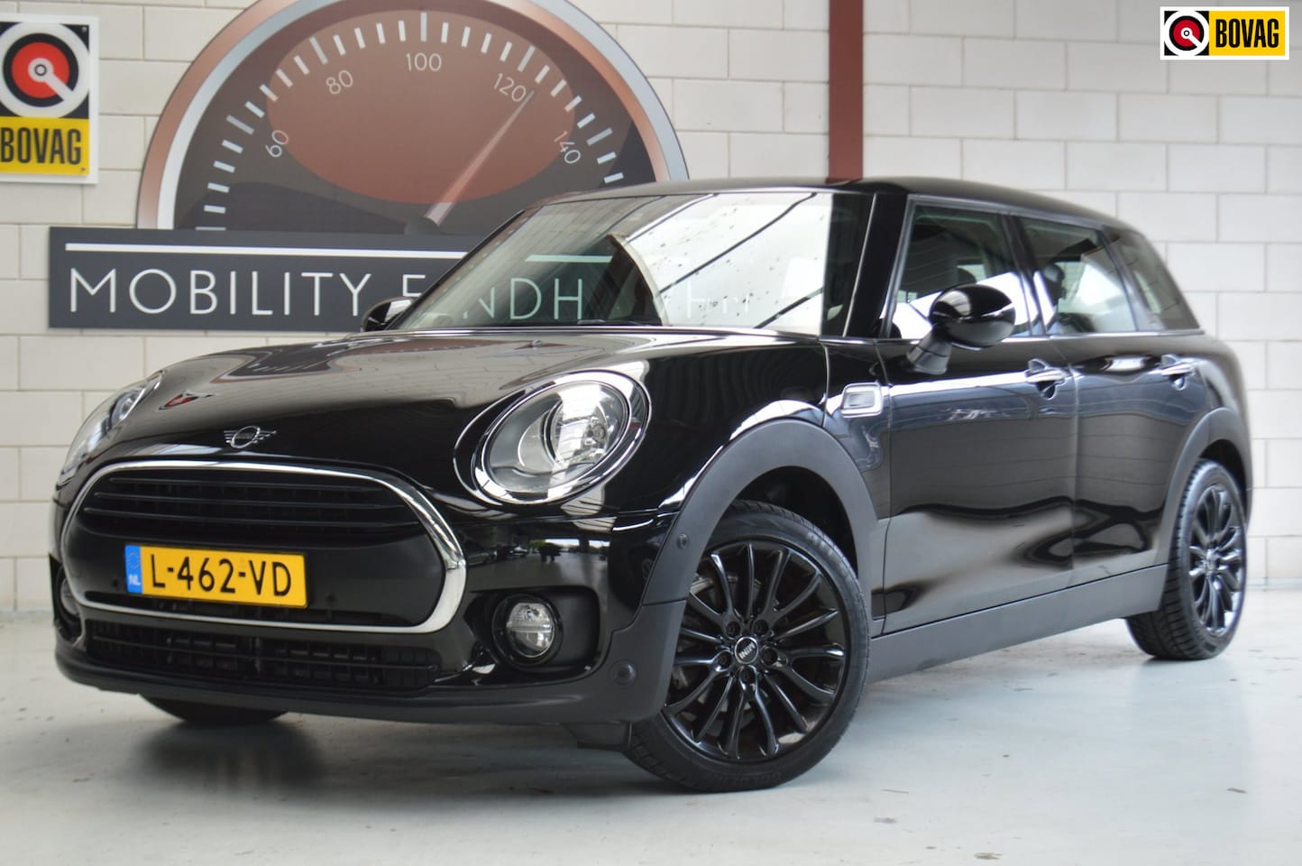 MINI Clubman - Mini 1.5 BLACKLINE! All-season, Harman Kardon, GARANTIE - AutoWereld.nl