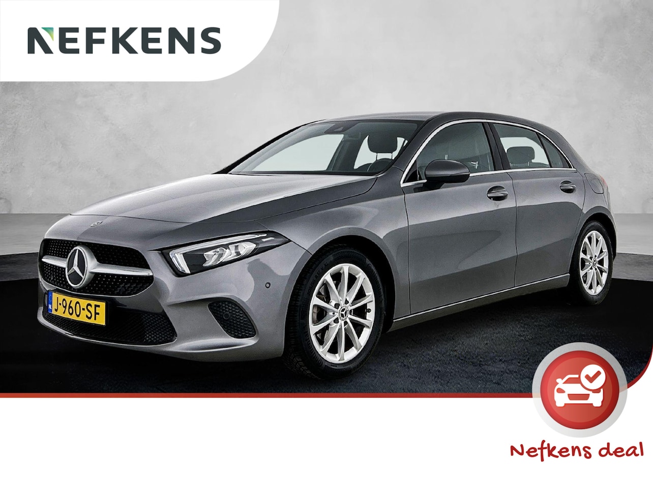 Mercedes-Benz A-klasse - 180 1.3 Premium Plus 136pk Automaat | Navigatie | Climate Control | Cruise Control | LED | - AutoWereld.nl
