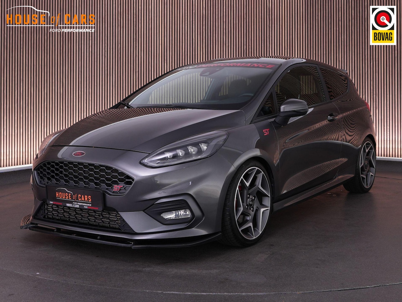 Ford Fiesta - ST-3 1.5 200pk |Milltek|Maxton|H&R veren|B&O|Apple Carplay|cruise control|winterpack|blind - AutoWereld.nl