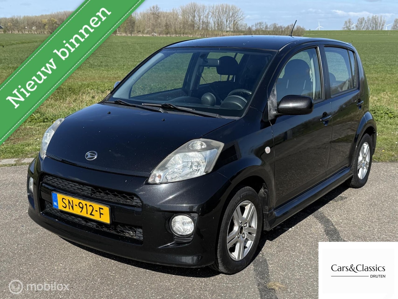 Daihatsu Sirion 2 - 1.3-16V Comfort Airco, Sportpakket, 5 Drs - AutoWereld.nl