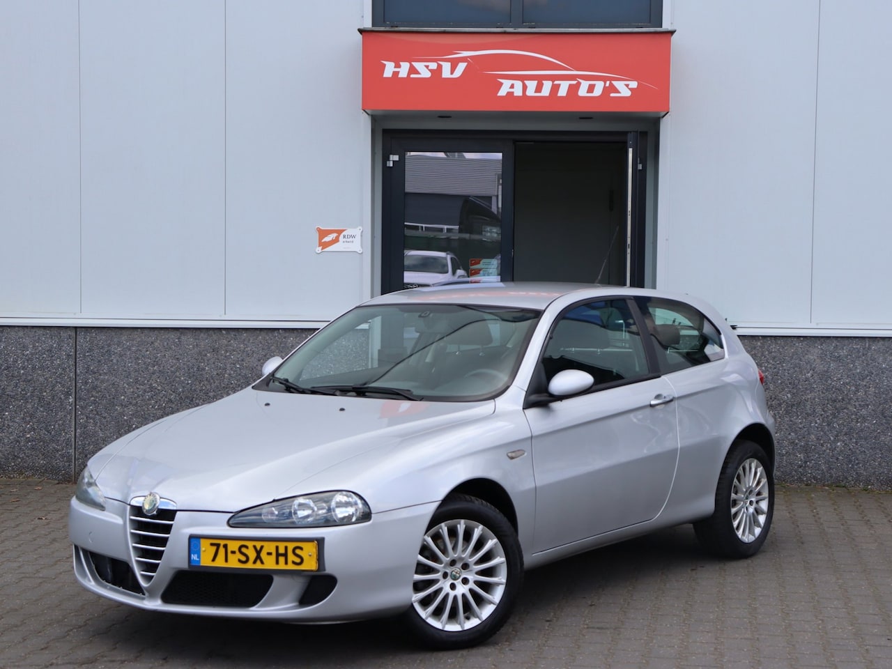 Alfa Romeo 147 - 1.6 T.Spark Progression airco *apk 10-2026* - AutoWereld.nl