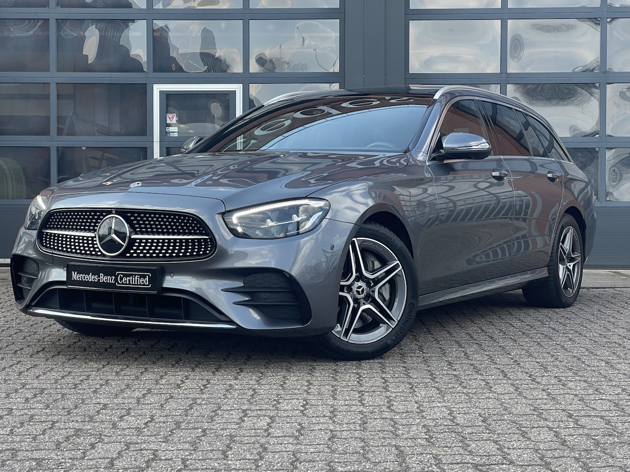 Mercedes-Benz E-klasse Estate - E 300 de Business Solution AMG | Distronic Plus | Smartphone integratie | Panoramadak | 36 - AutoWereld.nl