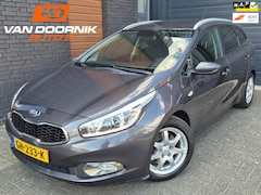 Kia Cee'd Sportswagon - 1.6 GDI ComfortLine Navigatie/Cruise Control/Parkeercamera