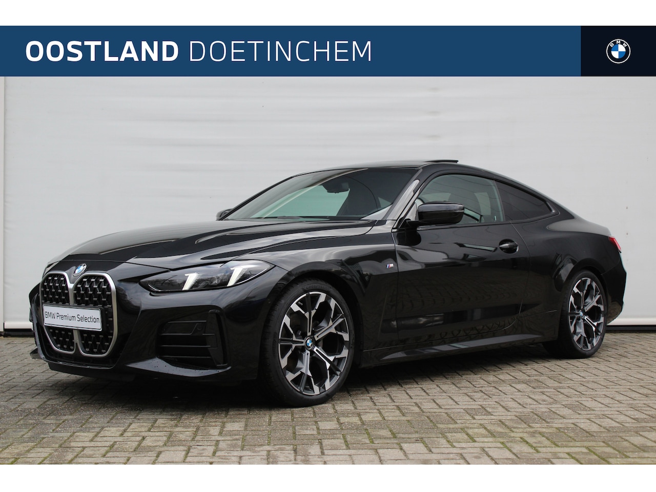 BMW 4-serie Coupé - 420i M Sport Automaat / Achteruitrijcamera / schuif-kanteldak / Cruise Control / M Sporton - AutoWereld.nl