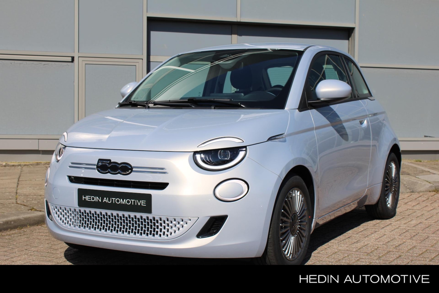 Fiat 500 - 1.0 Hybrid Torino Launch Edition | Inclusief Paticuliere Voorraad Korting 1000,-| Apple Ca - AutoWereld.nl