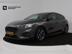 Ford Focus - 1.0 EcoBoost ST-line Business (NAVIGATIE, CARPLAY, PARKEERSENSOREN, ACHTERUITRIJCAMERA, NL