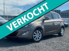 Hyundai i20 - 1.2i i-Vision/AIRCO/NW APK/1E EIGENAAR